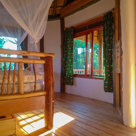 Hotel Lake Nkuruba Nature Reserve Durama Zewnętrze zdjęcie